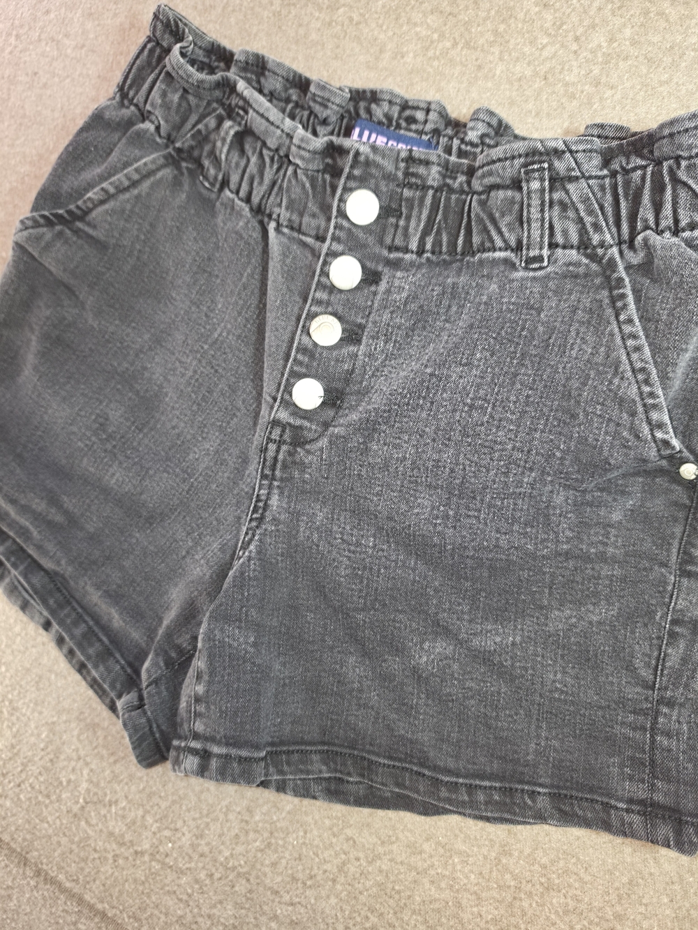 Blue Spice Washed Black High-Waist Paperbag Shorts Button Down Womens Size 9